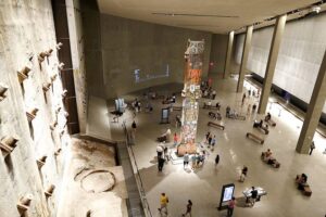 9/11 Memorial Museum - New York City -'Last Column' in der Foundation Hall