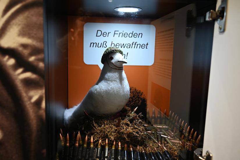 Friedenstaube aus der DDR-Zeit, Symbol der ostdeutschen Friedensbewegung