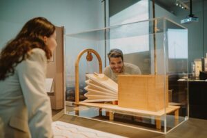 Deutsches Hygiene-Museum - Dresden - Replikat einer Sprechmaschine von Wolfgang von Kempelens
