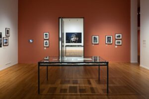 Foam Fotografiemuseum - Amsterdam - Fotoausstellung: A play of light and shadow von Ara Güler