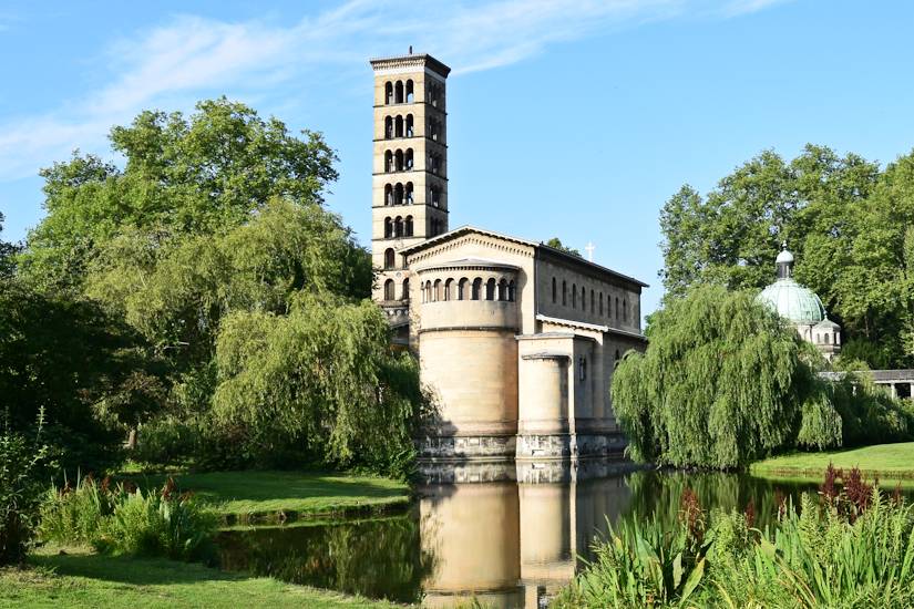 Friedenskirche Potsdam – Historischer Sakralbau im Grünen des Schlossparks Sanssouci