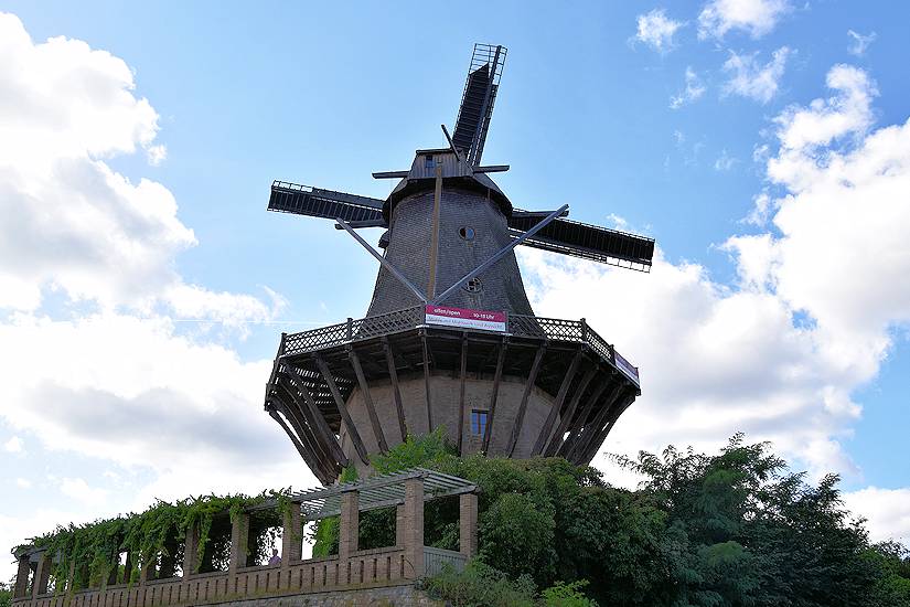 Historische Mühle Sanssouci – Windmühle mit Aussicht im Schlosspark Potsdam