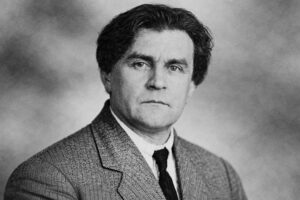 Kasimir Sewerinowitsch Malewitsch - Schwarz-Weiß-Fotografie des russischen Avantgarde-Künstlers im Anzug