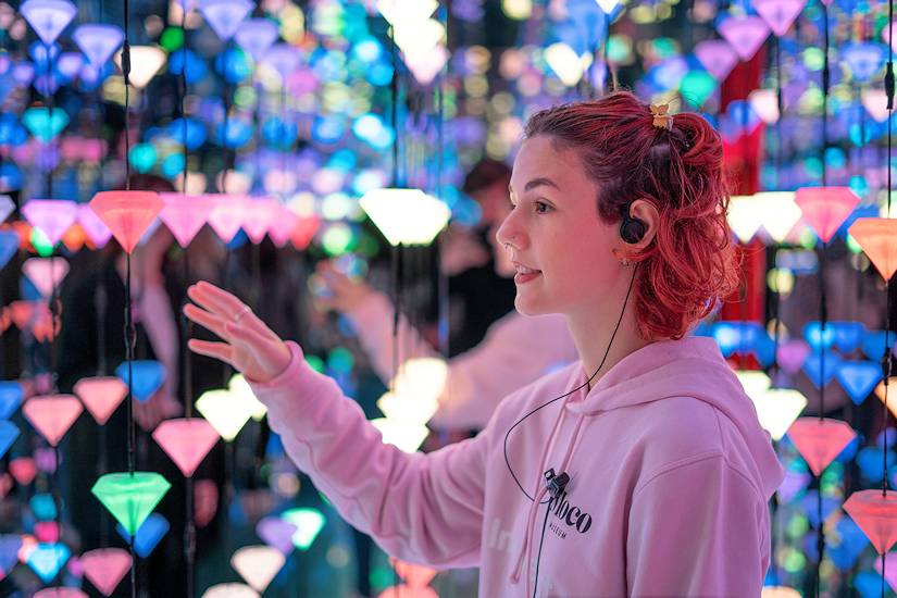 Moco Museum - Amsterdam - Interaktive Lichtkunst