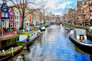 Museum in Amsterdam finden und Tickets kaufen.