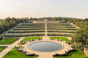 Park Sanssouci - Potsdam - Blick über die Terrassen auf das Schloss Sanssouci