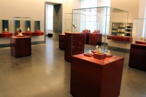 Staatliche Kunstsammlungen Dresden – Neues Grünes Gewölbe mit wertvollen Gold- und Silberexponaten