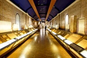 Tabularium – Rom – Galleria Lapidaria: Unterirdischer Verbindungsgang mit wertvoller Sammlung römischer Inschriften